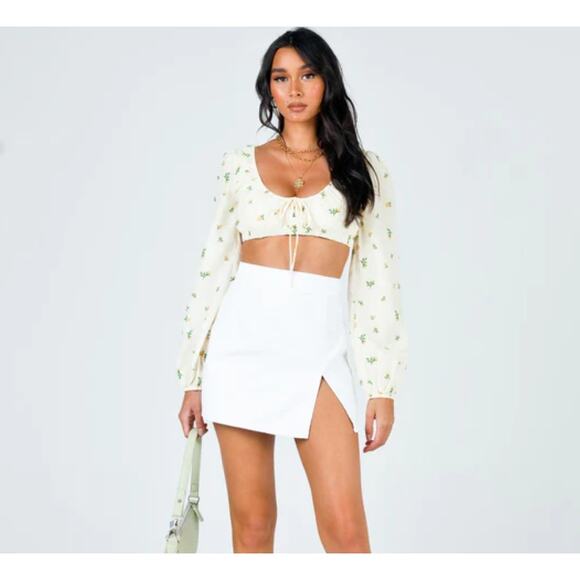 Princess Polly Violetta Yellow Floral Crop Top Cottage Fairy Spring Picnic - Picture 2 of 6